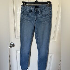 Bebe Blue Skinny Jeans Versatile Style